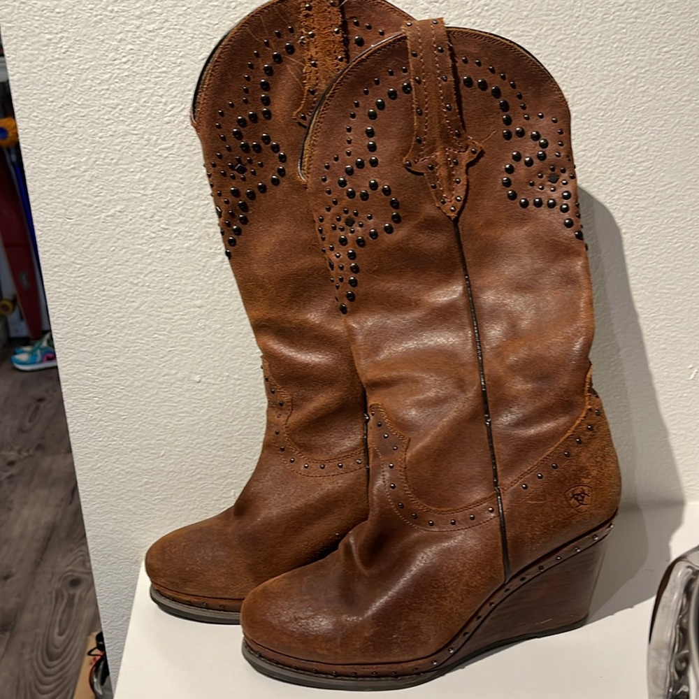Women’s Ariat brown studded suede wedge leather cowboy knee high boots 7M